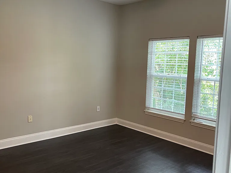 5026 Belleglen Ct #202 — Photo 14
