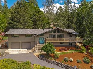 572 Wild Fern Dr, Winchester, OR 97495