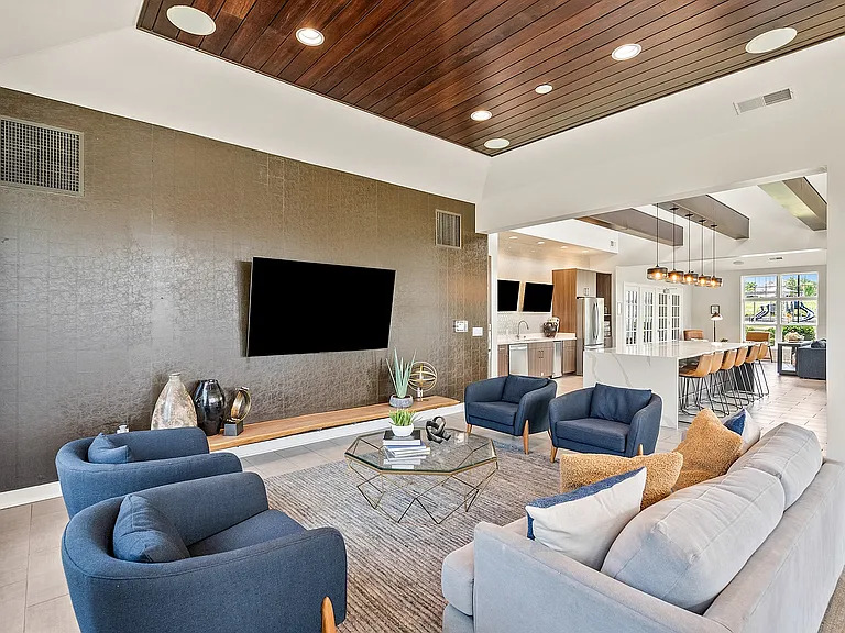 Drexel Ridge Apartments Clubhouse