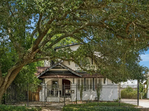 3613 Audubon Pl, Houston, TX 77006