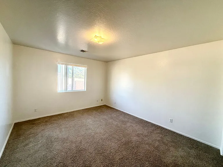 4461 Moccasin Cir — Photo 12