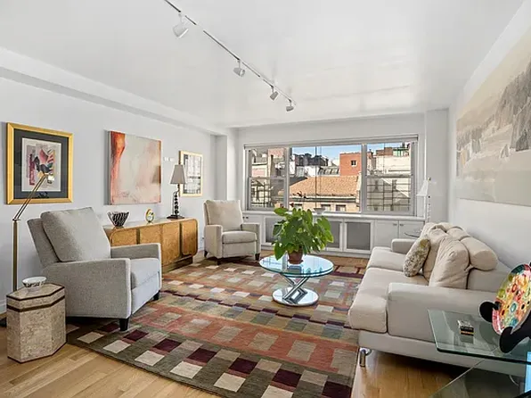 50 E 79th St APT 7B, New York, NY 10075