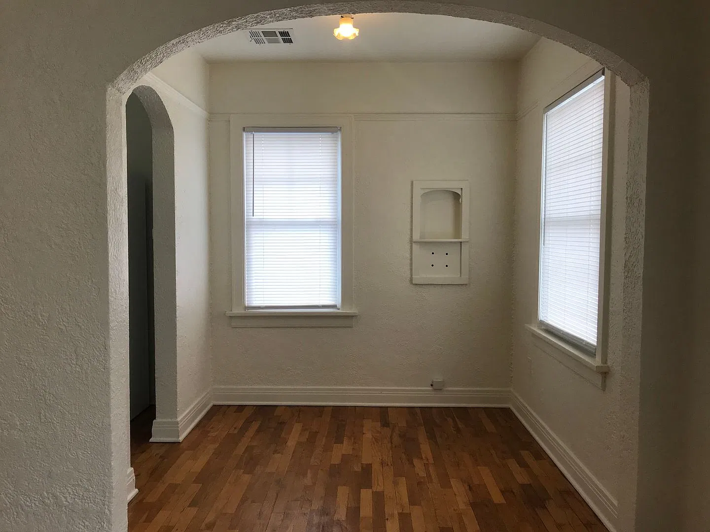 143.1 - 239 S. Hester — Photo 4
