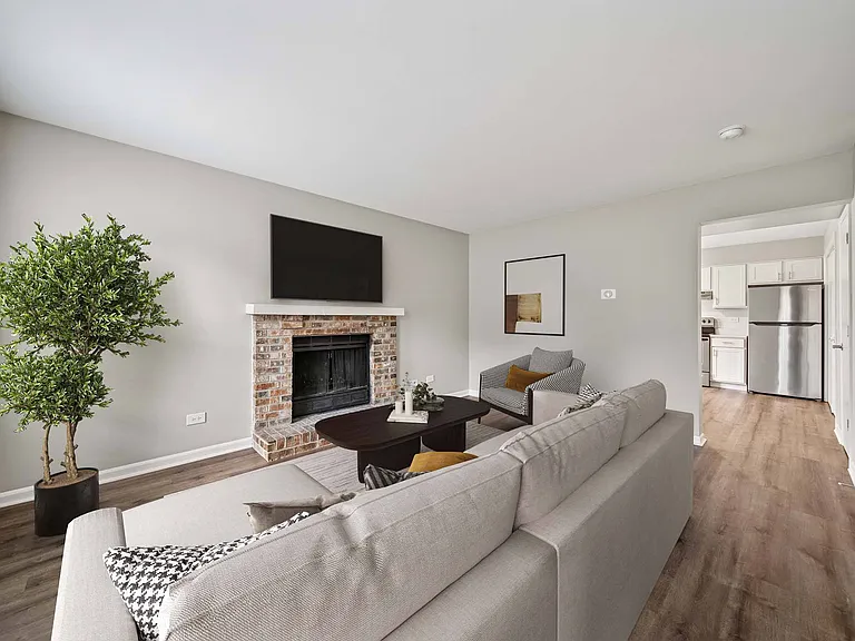 Haven on Long Grove — Photo 27