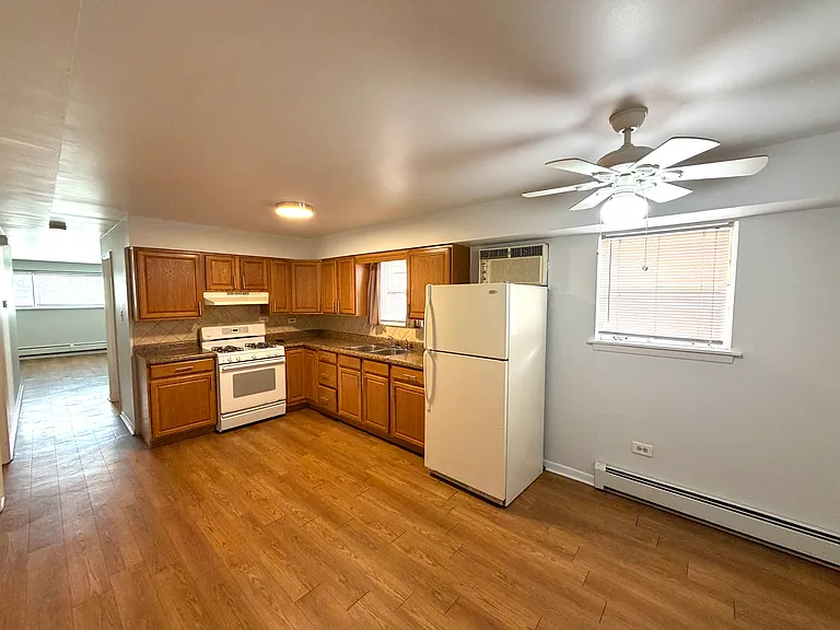 1617 N 35th Ave #G — Photo 9