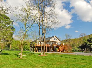 141 Farms River Rd, Front Royal, VA 22630