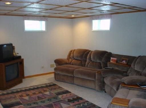 Lower-Level Family Rm.