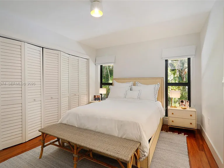 7322 Vistalmar St — Photo 24