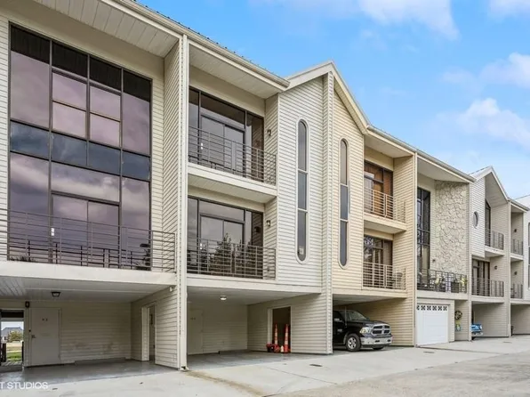 127 Highway 22 E APT W3, Madisonville, LA 70447
