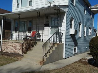 7224 W 62nd St, Summit, IL 60501