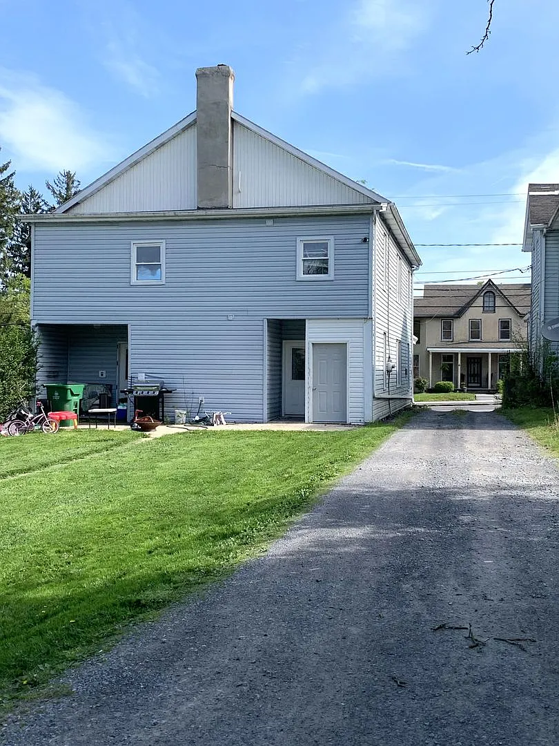 3885 Scotland Main St — Photo 2