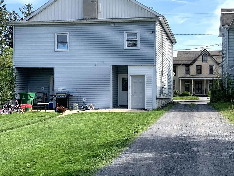 3885 Scotland Main St — Photo 2