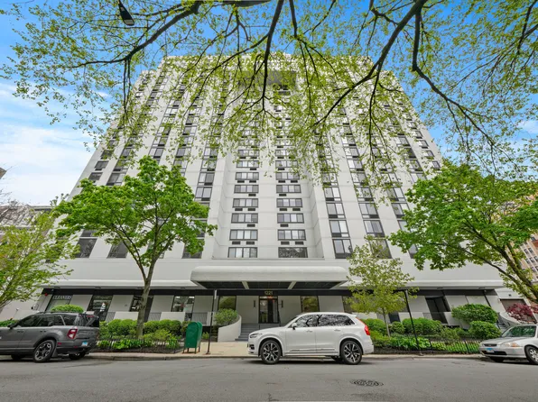 1221 N Dearborn St APT 610S, Chicago, IL 60610