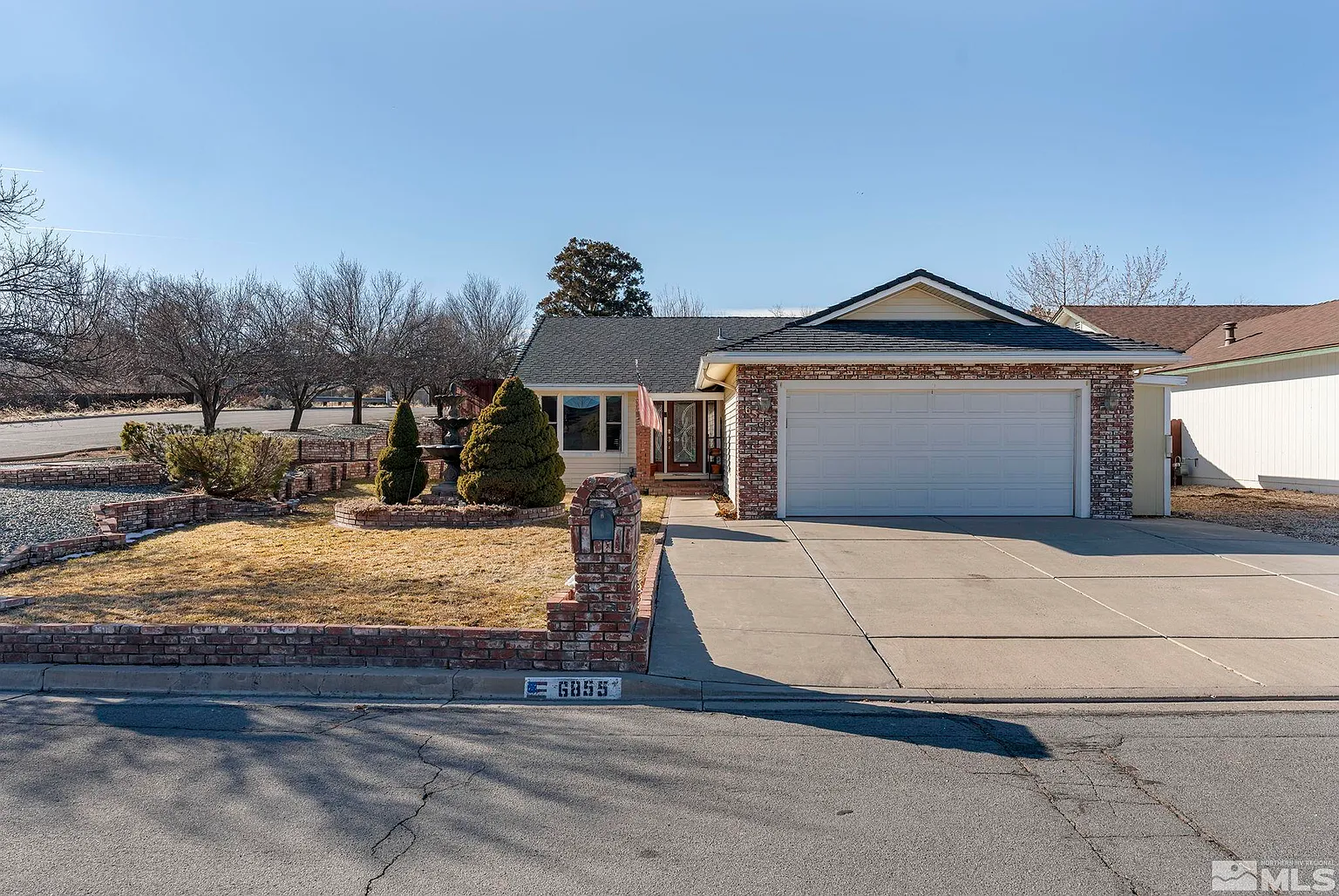 6855 Canoe Hill Ct photo 1