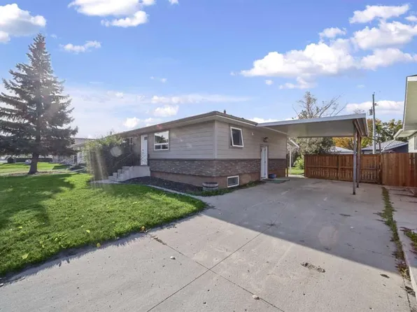 5313 N 50th St, Olds, AB T4H 1H6