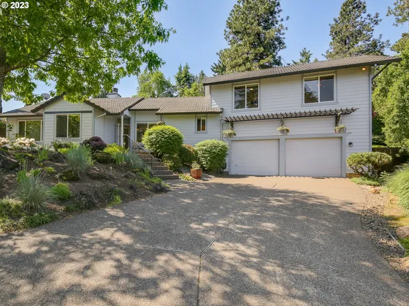 17295 Hanneman Ct, Gladstone, OR 97027