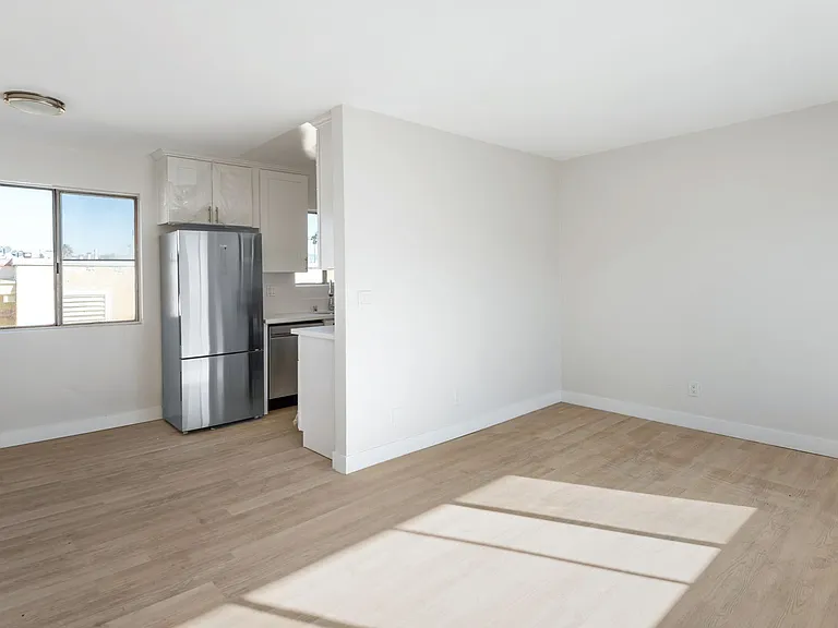 1408 S Saint Andrews Pl — Photo 10