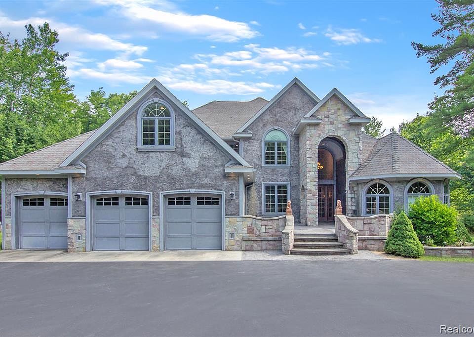 250 Breitmeyer Pl, Harrisville, MI 48740 MLS 20230063403 Zillow