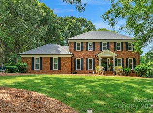2916 Rock Springs Rd, Charlotte, NC 28226