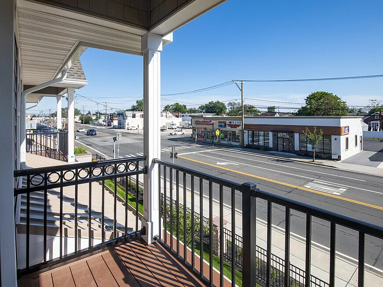 1163 Montauk Hwy #C2 — Photo 9