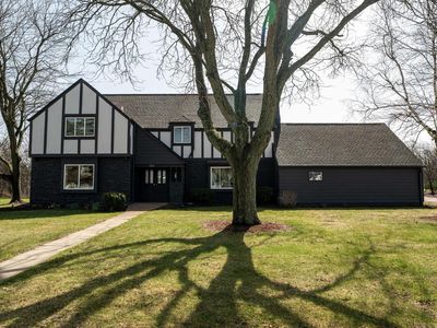 909 Old Tower ROAD, Oconomowoc, WI, 53066