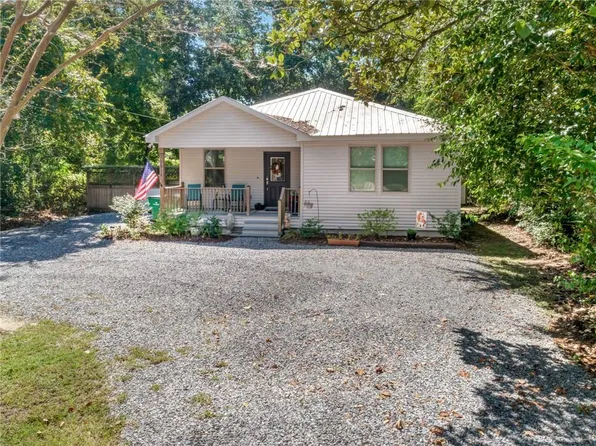 3316 Monroe St, Mandeville, LA 70448