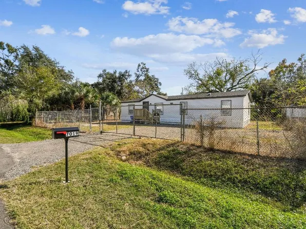 7019 50th Ave S, Tampa, FL 33619