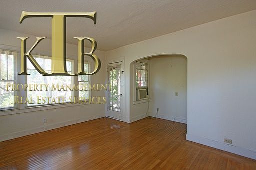 5th image of 2700 T St APT 2