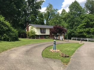 20 Mills Ct, Huntington, WV 25705