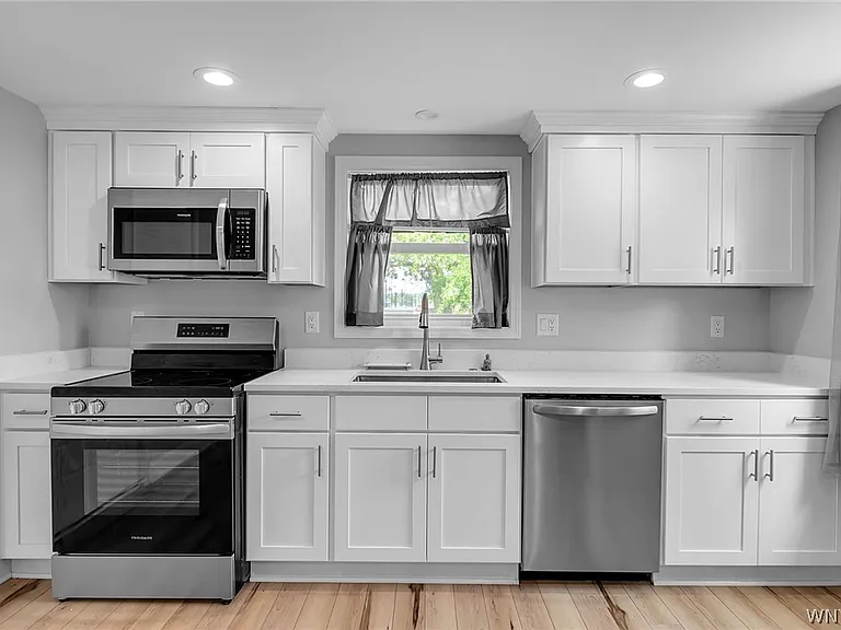 4563 Union Rd #RIGHT SIDE — Photo 7