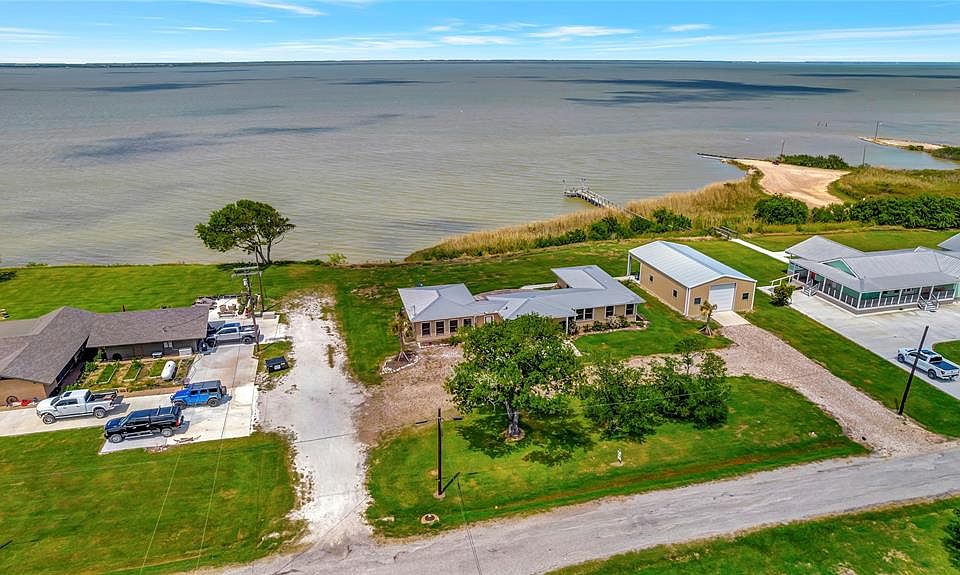 405 Bay St, Austwell, TX 77950 MLS 21493281 Zillow
