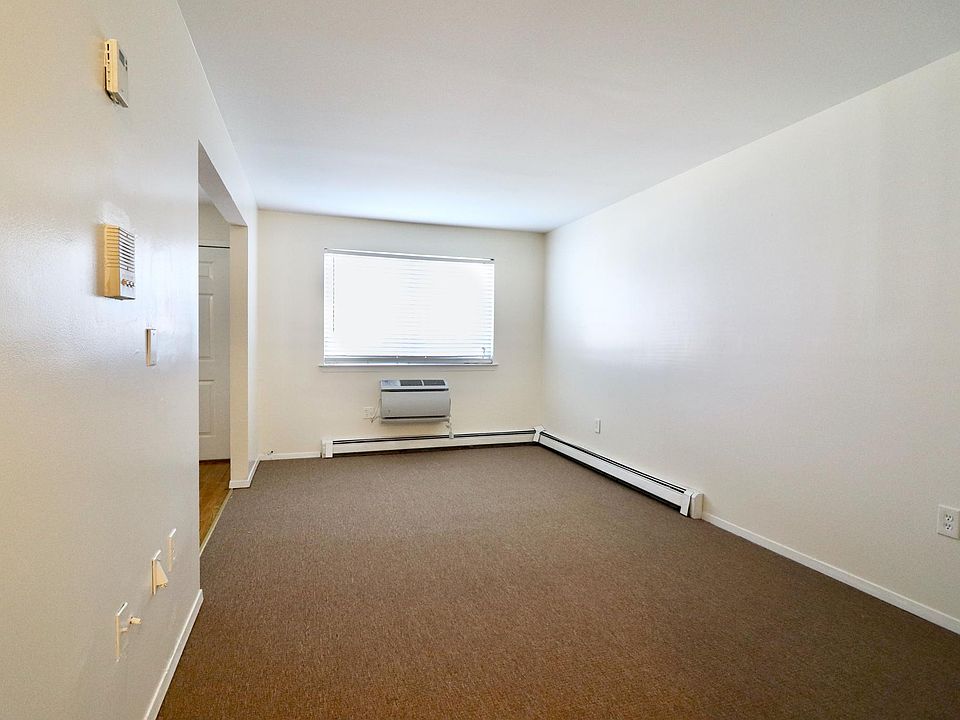 1st image of 3658 Varian Ave Floor 1