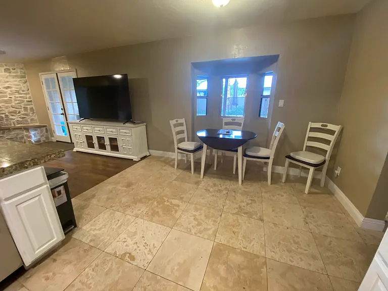7012 E Redfield Rd — Photo 8
