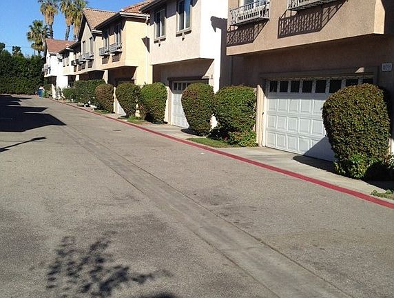 2nd image of 8554 Burnet Ave Unit 140