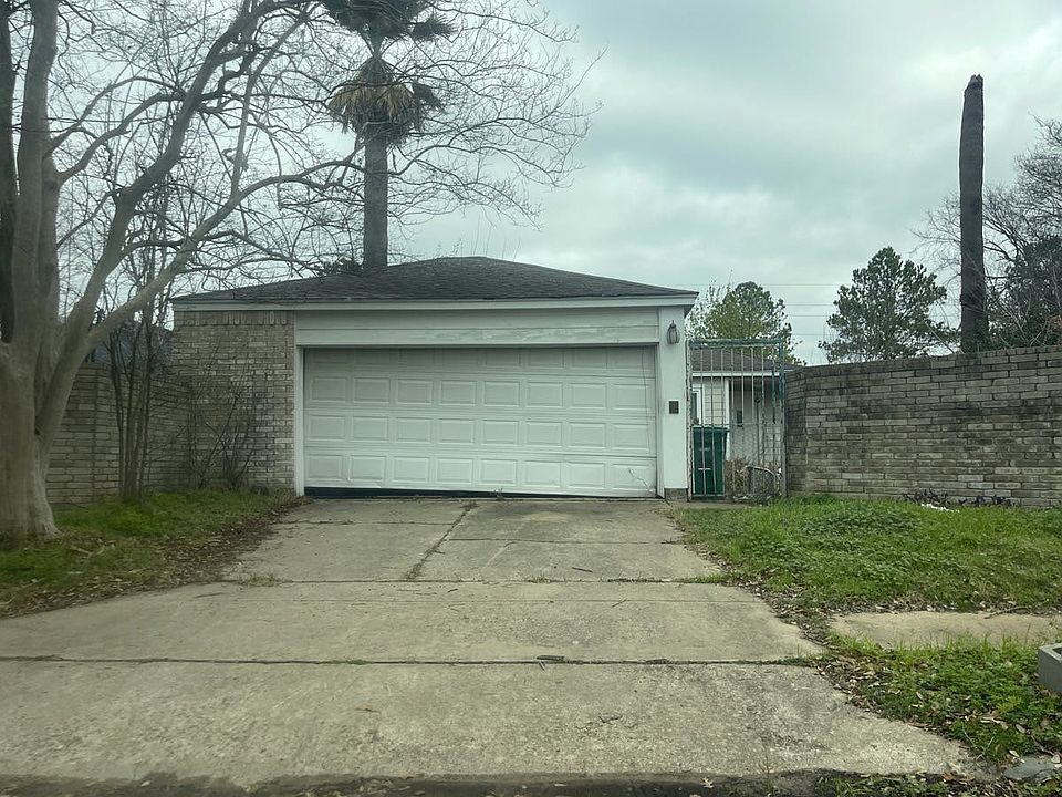 1st image of 11906 N Youngwood Ln