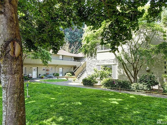 3rd image of 4827 Terrace Dr NE #4827