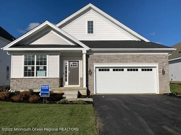 166 Churchill Boulevard, Plumsted, NJ 08533