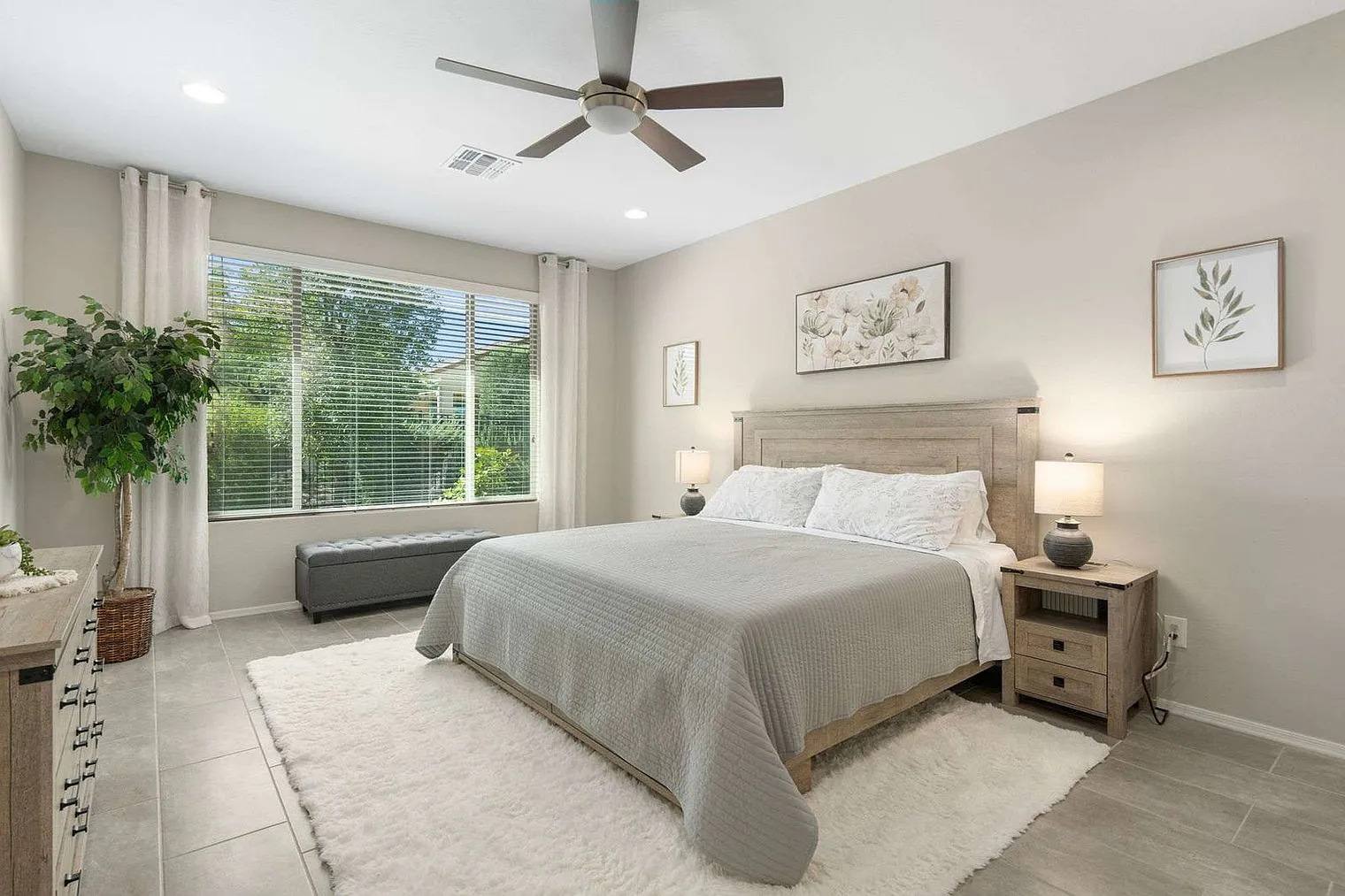 2 bed, 2.0 bath, 1883 sqft, $2,491 — Photo 3