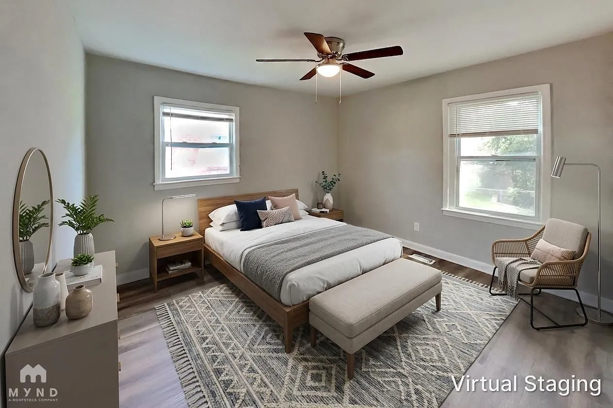 3 bed, 1.0 bath, 1048 sqft, $1,525 — Photo 3