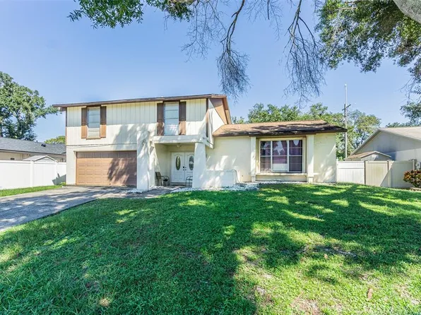 6811 MITCHELL CIRCLE, TAMPA, FL 33634