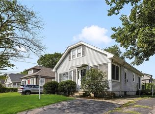 203 Milton Rd, Warwick, RI 02888