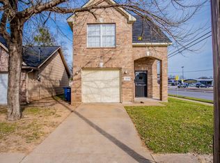4634 Bradshaw St, Dallas, TX 75215