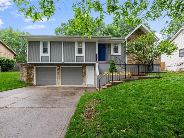 7604 NW 76th Way, Kansas City, MO 64152
