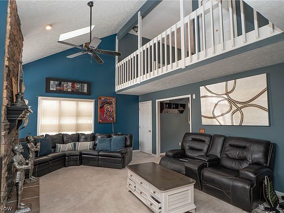 4th image of 4839 Pond Dr NW