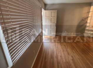 335 S Los Robles Ave APT D, Pasadena, CA 91101
