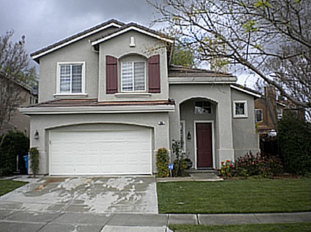 925 Oak  Brook Way