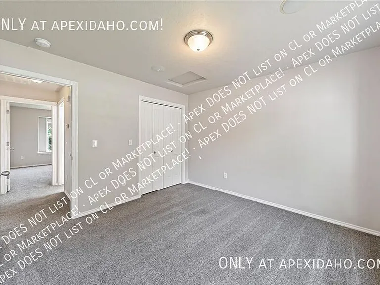 1899 W Apgar Creek Dr — Photo 16