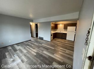 1200 Meadow Ln APT A, Waterloo, IA 50701
