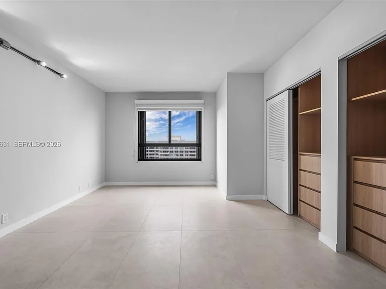 251 Crandon Blvd #1037 — Photo 36