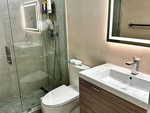 4th image of 400 Kings Point Dr APT 1517